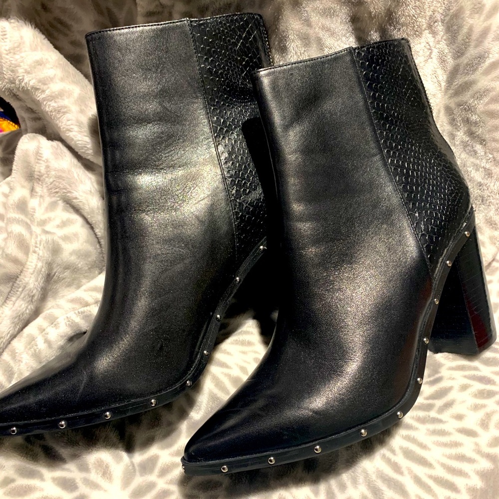 Women’s booties